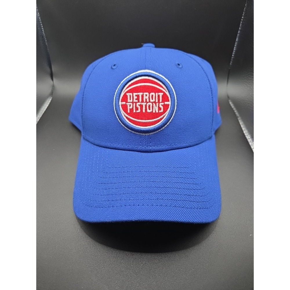 New Era Detroit Pistons NBA 9FORTY Baseball Hat Blue OSFM Adjustable Strap NWT